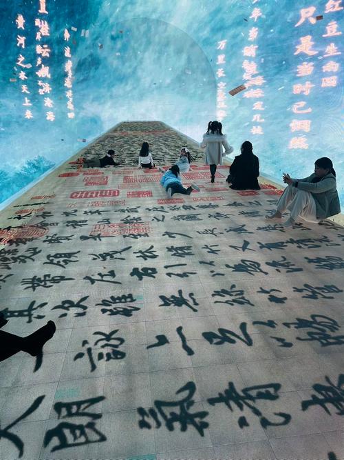 威剑苍穹魔方，奇幻魅力闪耀魔方界，重塑解谜新纪元